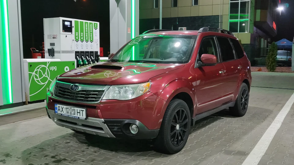 Subaru Forester 2.5 XT 2