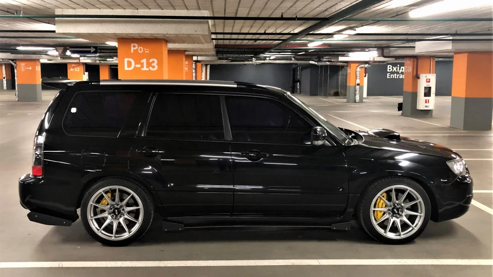 Subaru Forester 2.5T(AKPP) 2