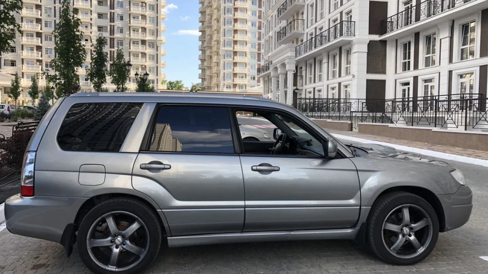 Subaru Forester 2,5XT 2