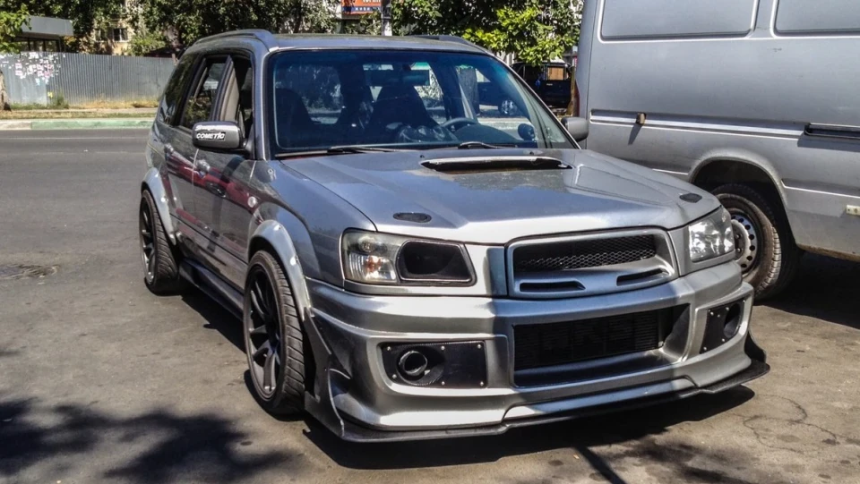 Subaru Forester 6MT DCCD inside