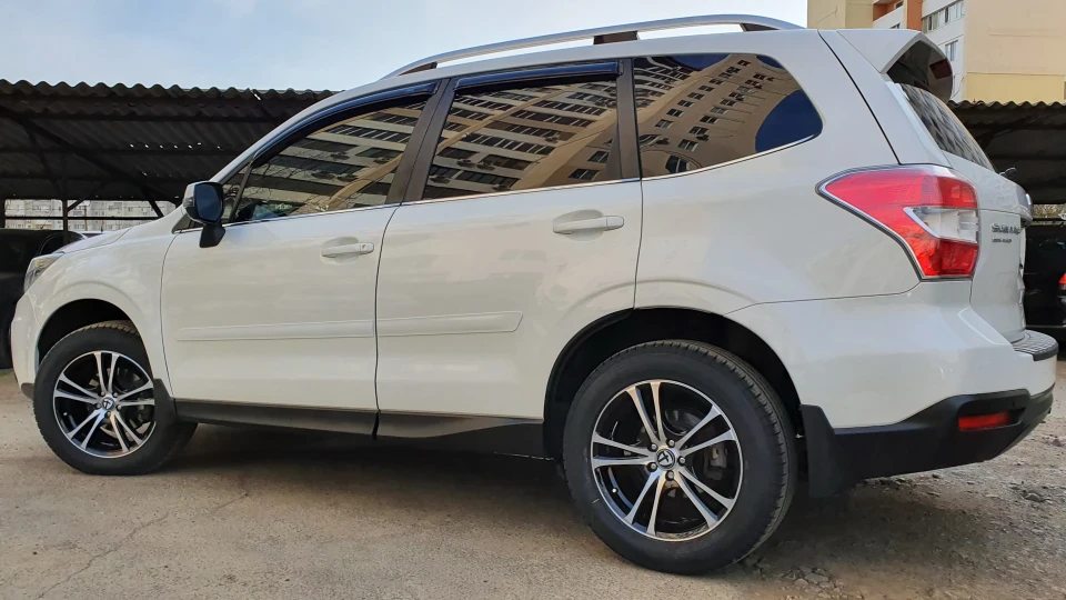 Subaru Forester Білка 2