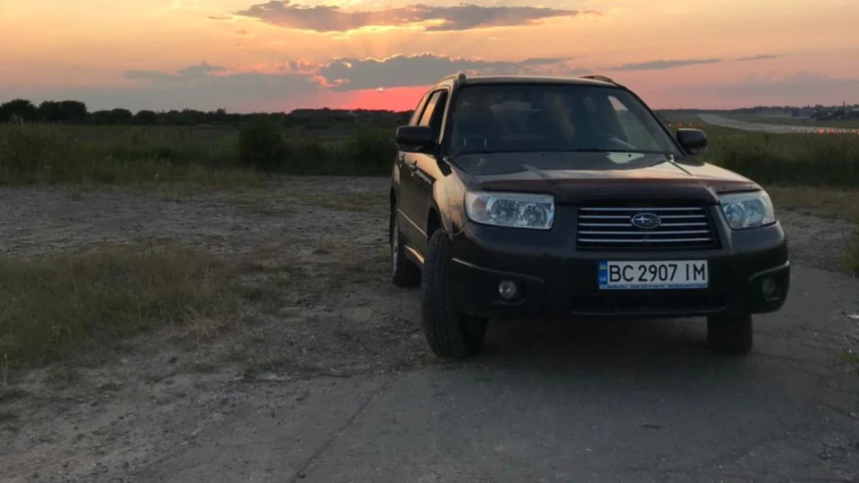 Subaru Forester бойова техніка 2