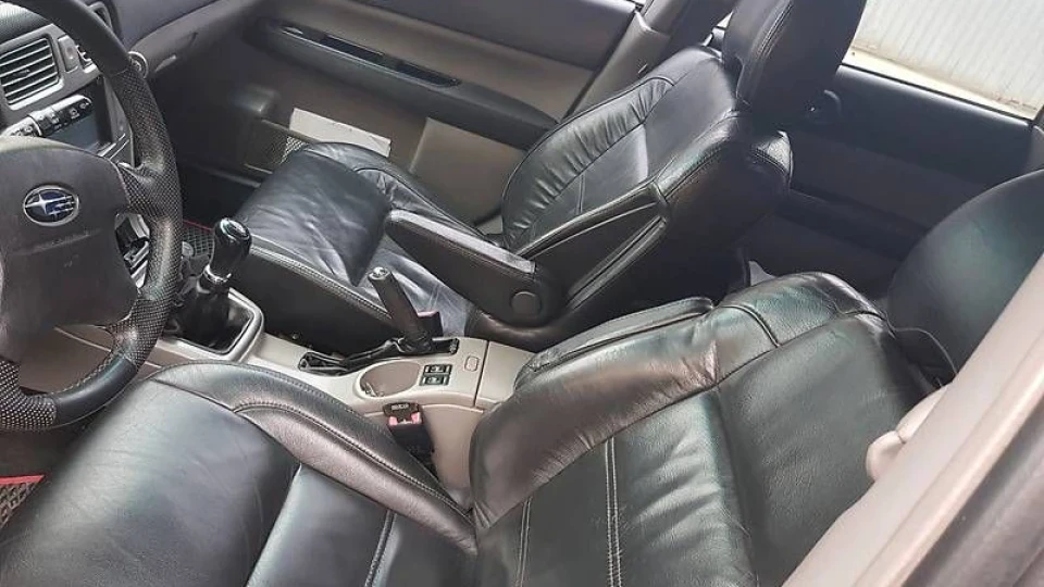 Subaru Forester ej207 4