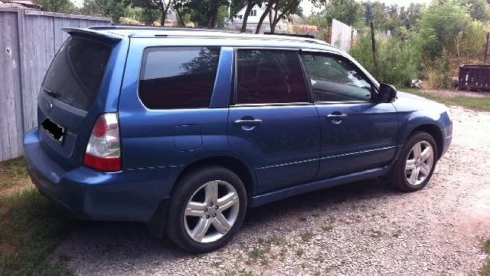 Subaru Forester повнопривідний снаряд.. 2