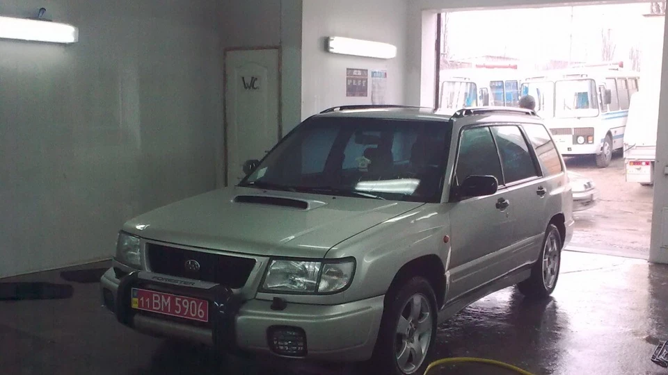 Subaru Forester STI ШВИДКА 2