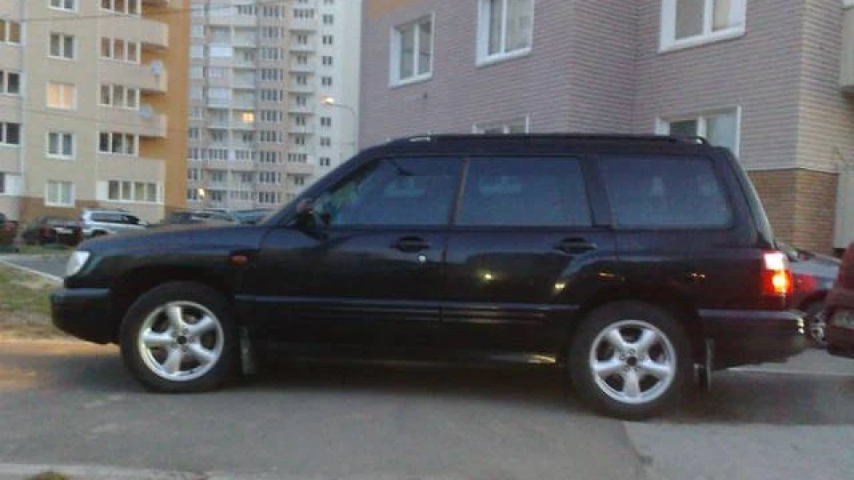Subaru Forester Turbo S 2