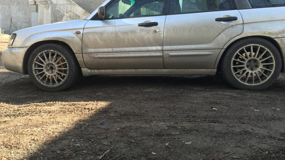 Subaru Forester вже без мухобійки 5