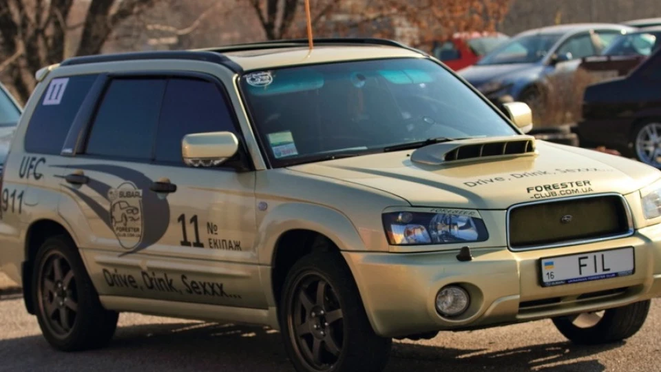Subaru Forester золото 2,5ХТ ТРАМСФОРМЕР 4