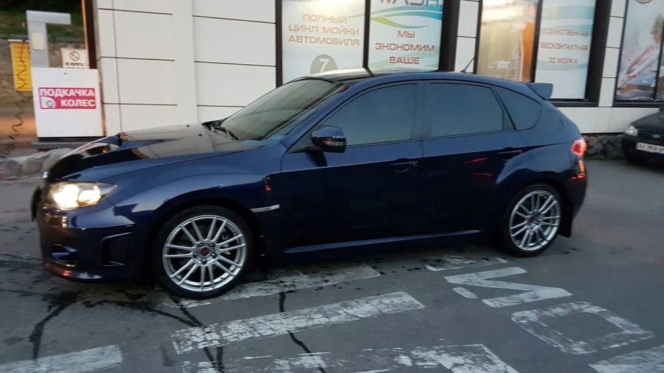 Subaru Impreza WRX STI 4