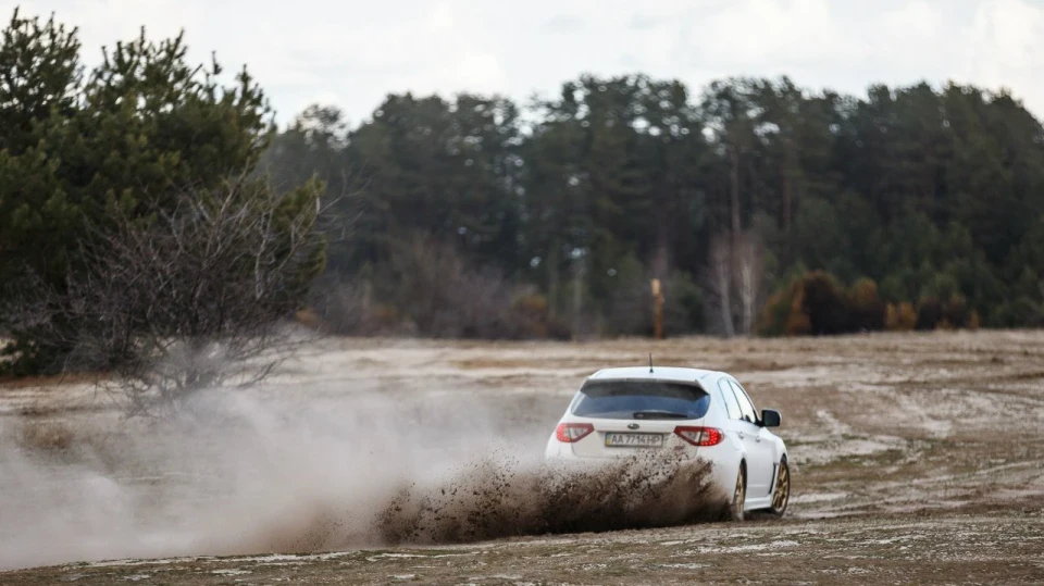 Subaru Impreza WRX STI 2