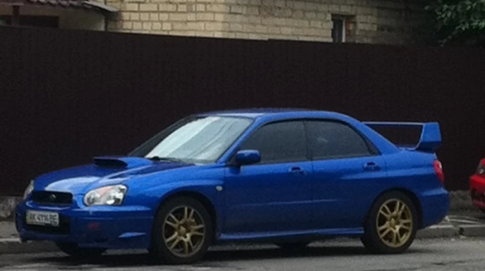 Subaru Impreza WRX STI 2.0 turbo