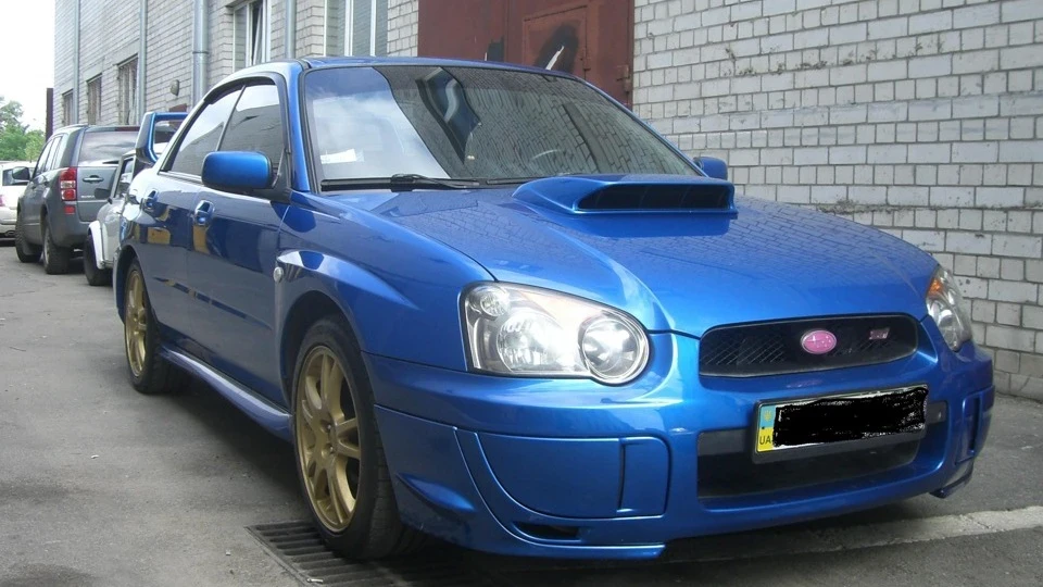 Subaru Impreza WRX STI 2.0 turbo 4