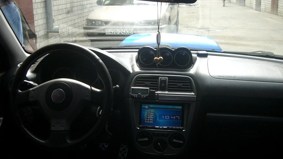 Subaru Impreza WRX STI 2.0 turbo 5