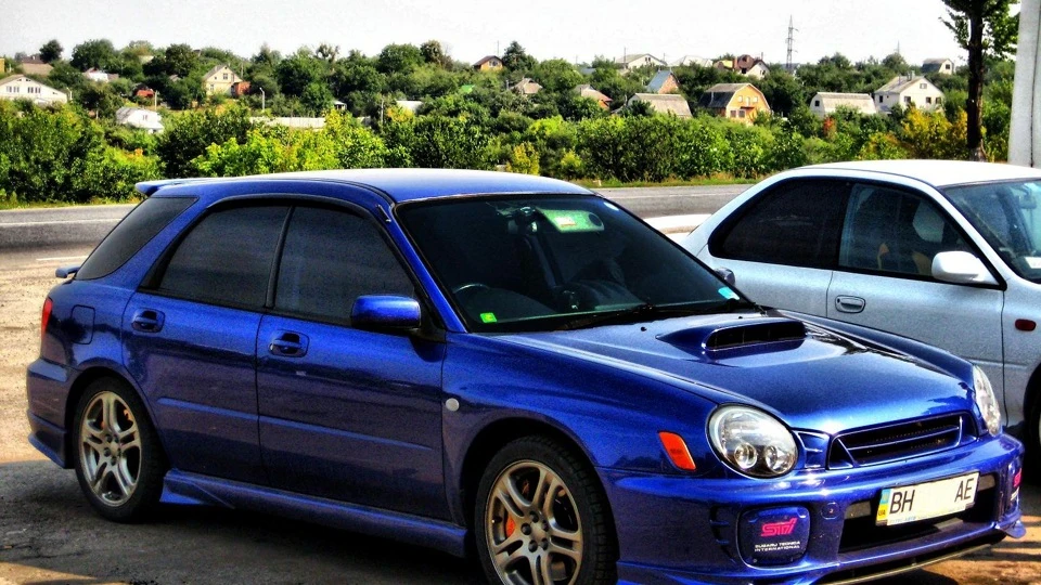 Subaru Impreza WRX STI 2,0 Turbo 3