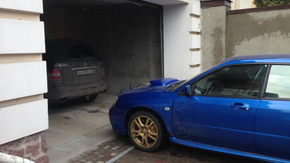 Subaru Impreza WRX STI 2.5 turbo 2