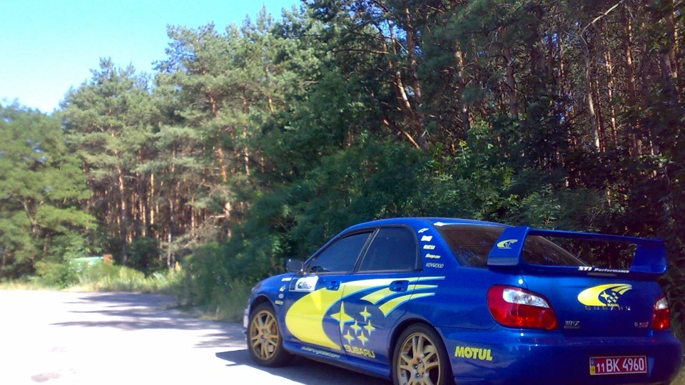 Subaru Impreza WRX STI Сімейний Седан 5