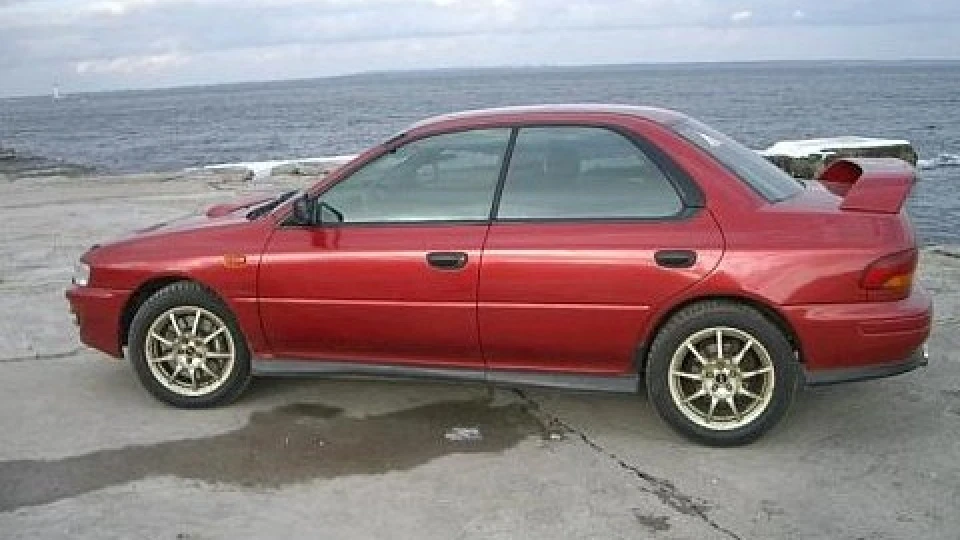 Subaru Impreza WRX 2.0 turbo =) 5