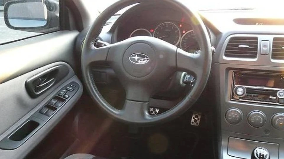 Subaru Impreza WRX 2.5 бурбо 4