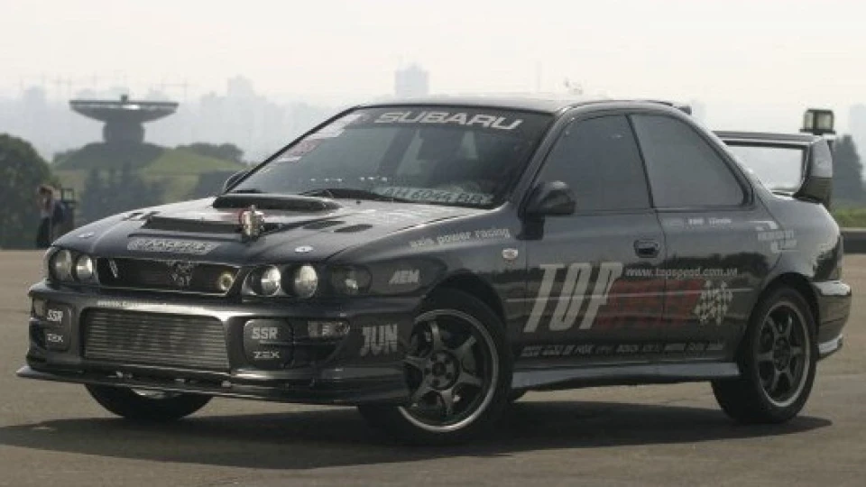 Subaru Impreza WRX H6 3.2L Turbo 4