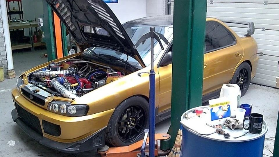 Subaru Impreza WRX IMPREZA GT 2.0 turbo 2