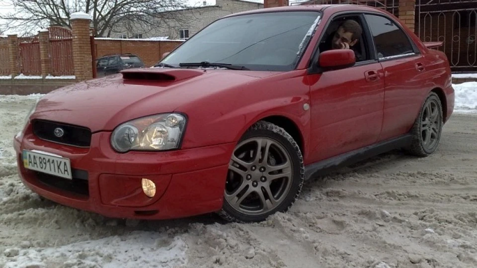 Subaru Impreza WRX Червоненька... 3