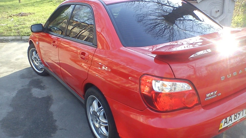 Subaru Impreza WRX Червоненька... 4