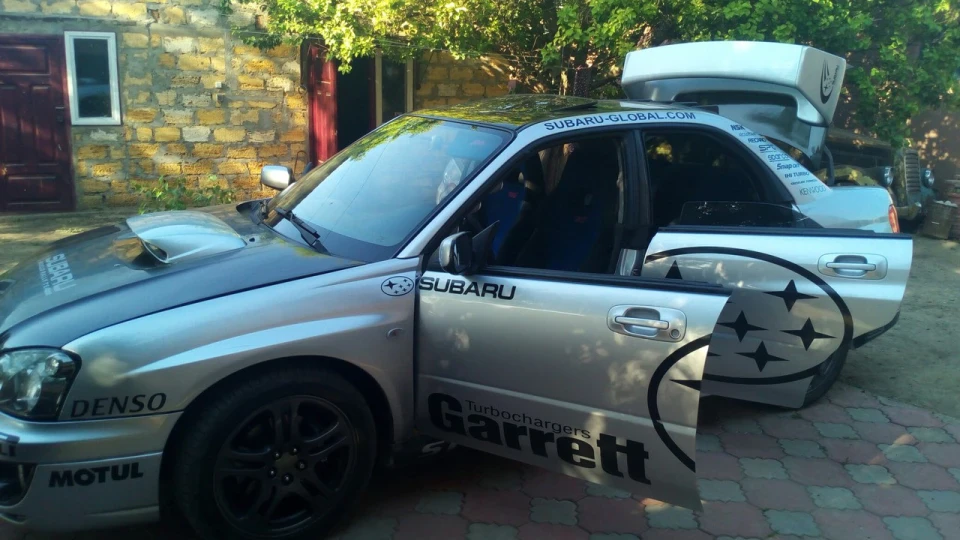 Subaru Impreza WRX Male)) 2