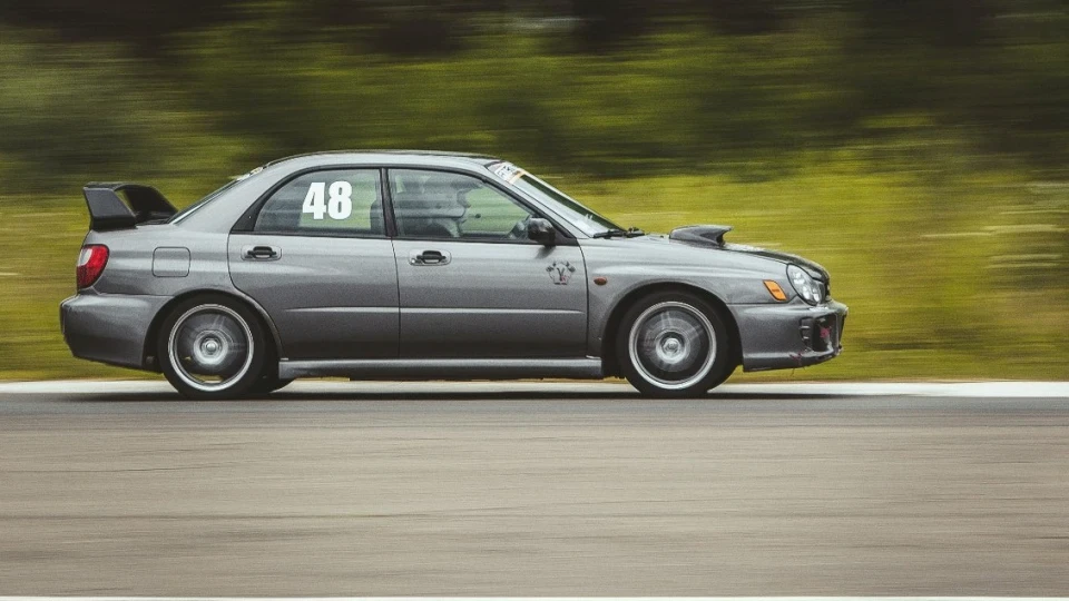 Subaru Impreza WRX Сірий кіт 2