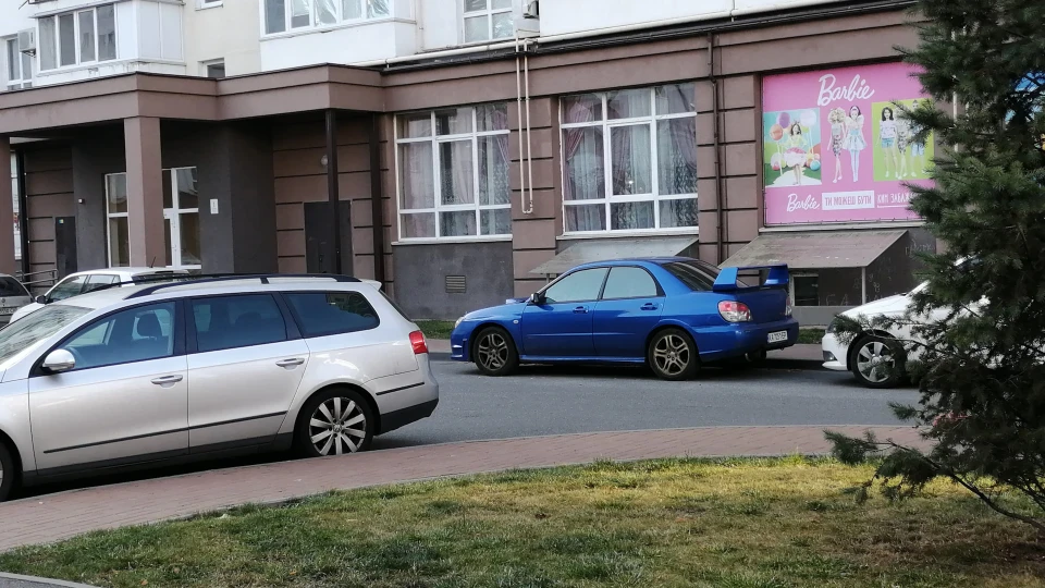 Subaru Impreza WRX Синій Ліс-Бро 2