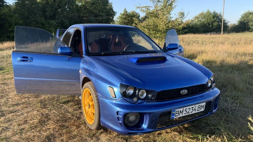 Subaru Impreza WRX "STI" 4
