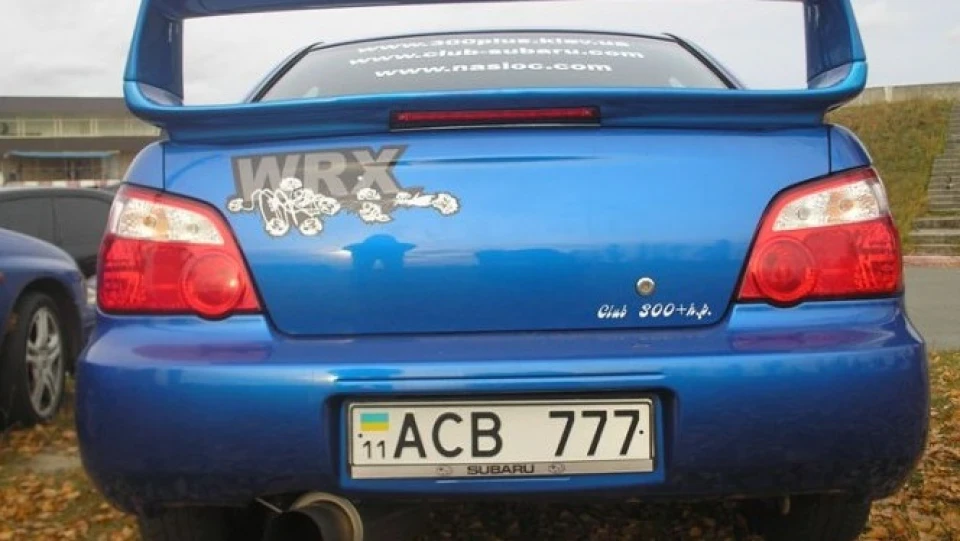 Subaru Impreza WRX Сука швидка 2