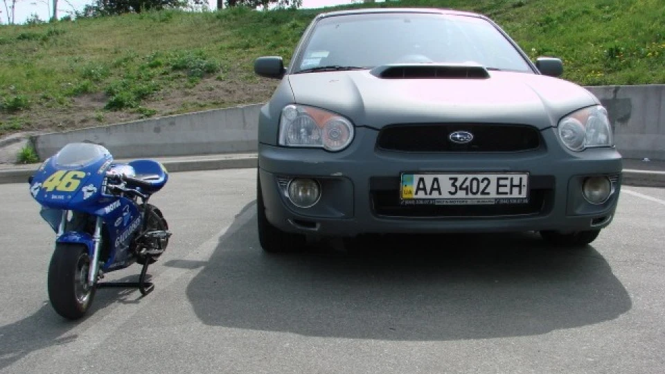 Subaru Impreza WRX SUKA Трактор сероматовий 5