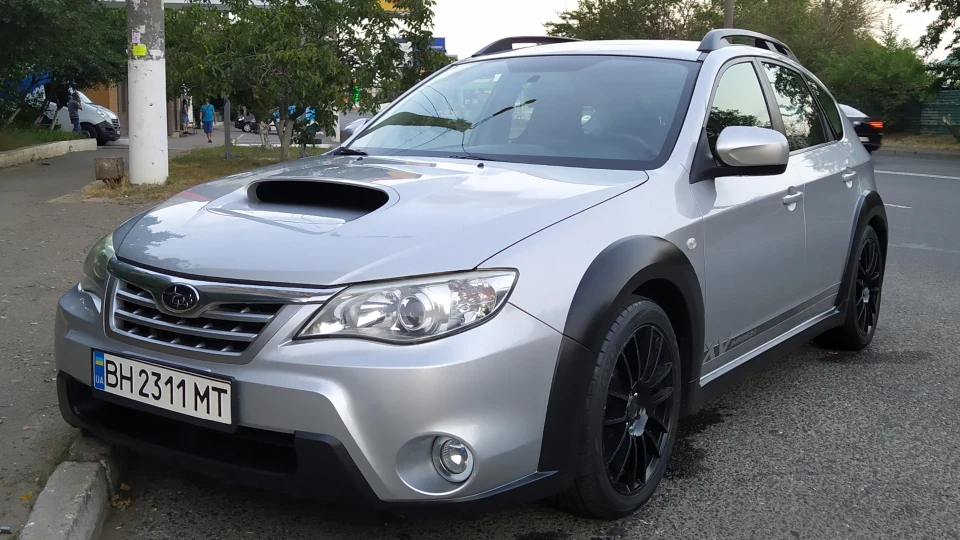 Subaru Impreza XV Сірий 2
