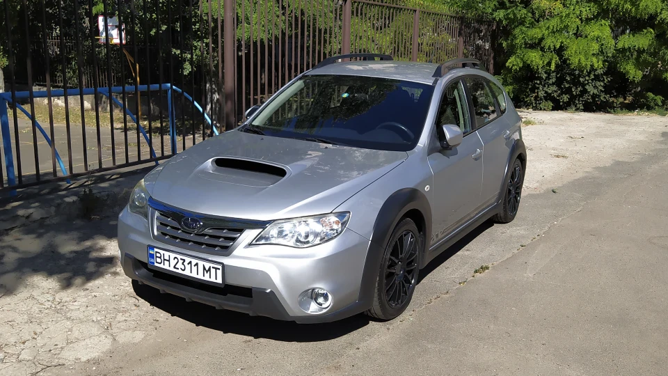 Subaru Impreza XV Сірий 3