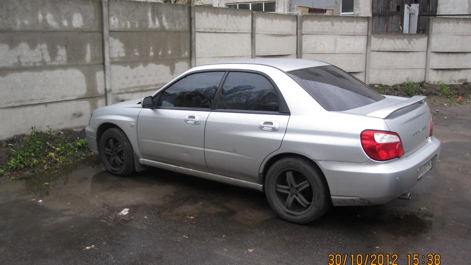 Subaru Impreza 4