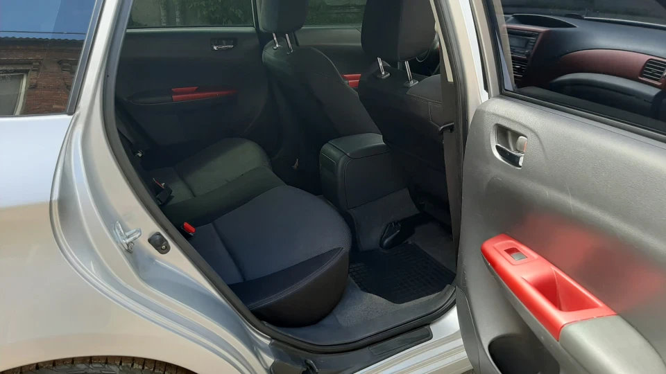 Subaru Impreza 2.0 Атмо, AT. 5