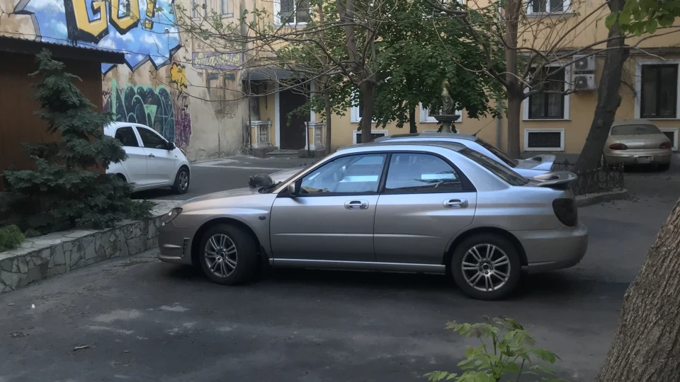 Subaru Impreza 2.0 Lisa 🦊