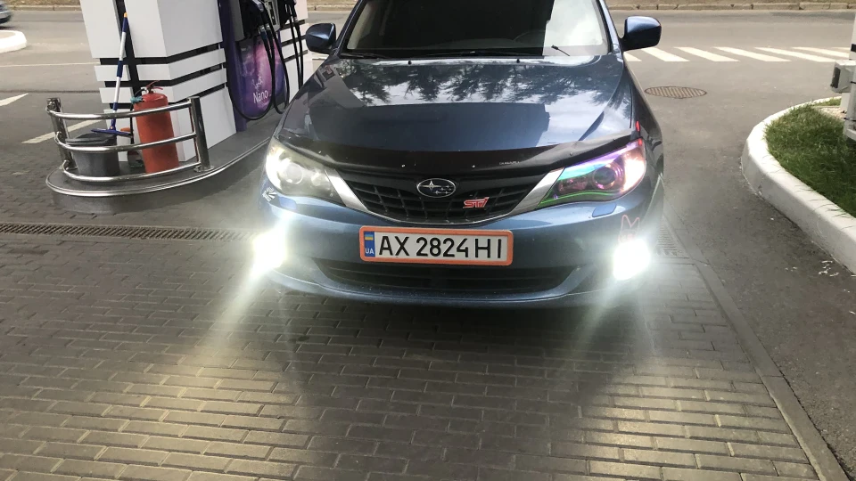 Subaru Impreza 2.0 RS SPORT 4