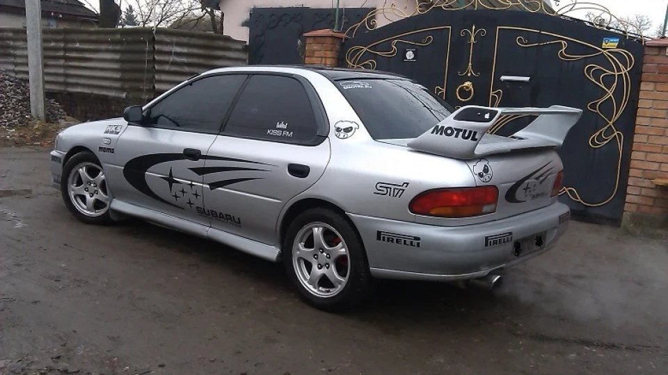 Subaru Impreza 2.0 turbo GT 3