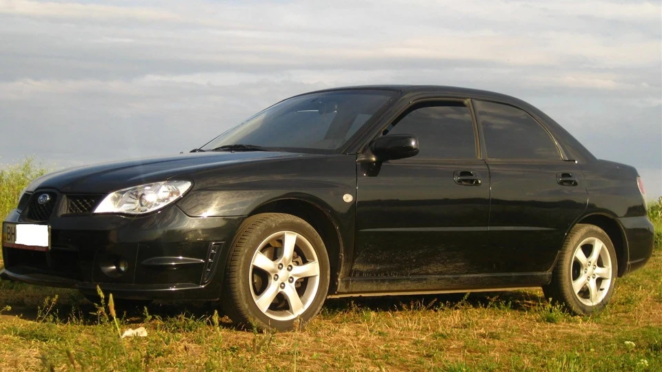 Subaru Impreza Black Fox 2