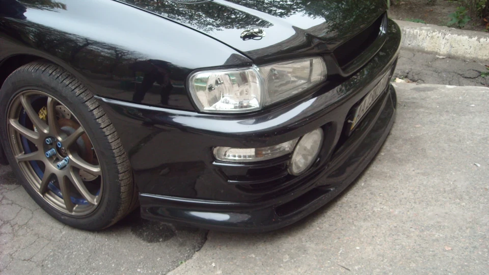 Subaru Impreza GT 2.0 Turbo 4