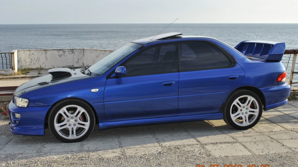 Subaru Impreza GT-555 4