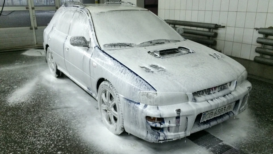 Subaru Impreza GT 5