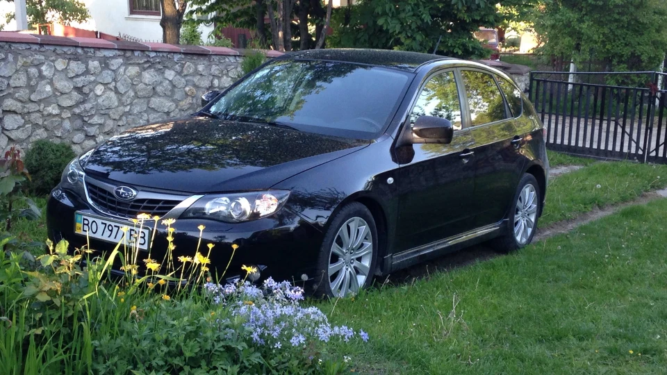 Subaru Impreza RS 2