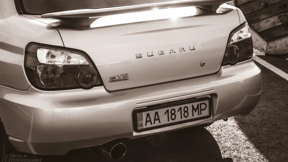 Subaru Impreza silver project 4