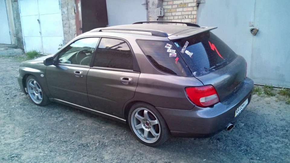 Subaru Impreza широко-крилий лего 3