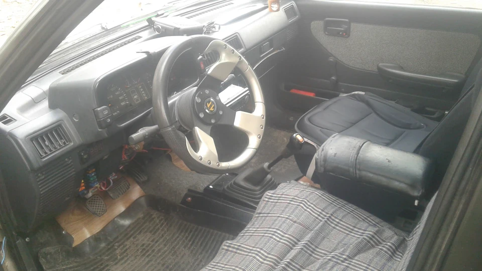 Subaru Justy 2