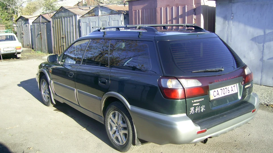 Subaru Legacy Outback 3