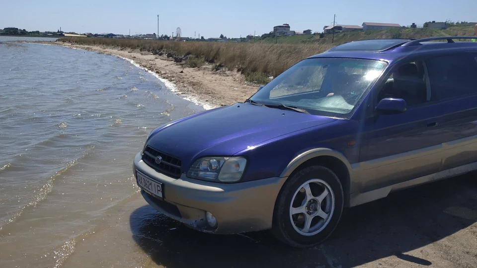 Subaru Legacy Outback 2