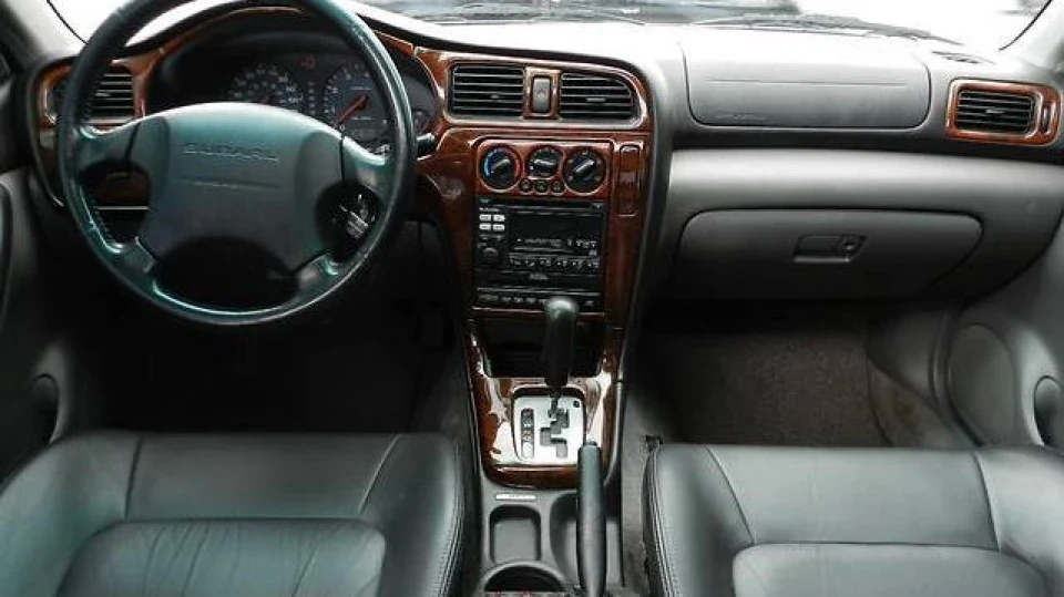 Subaru Legacy Outback 4